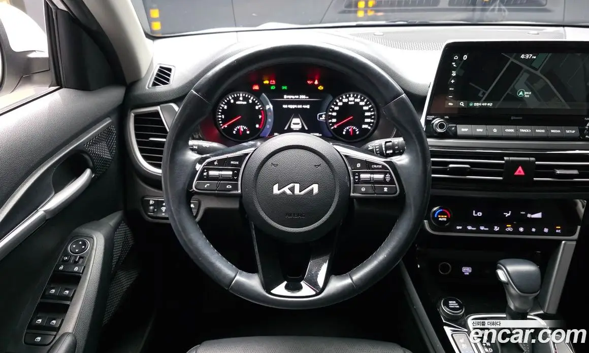 Kia Seltos 2022 1.6 автомат (гидро), фото 19 Kia Seltos 2022 1.6 автомат (гидро), фото 19