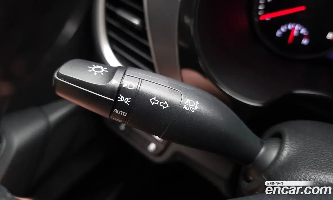 Kia Seltos 2022 1.6 автомат (гидро), фото 27 Kia Seltos 2022 1.6 автомат (гидро), фото 27