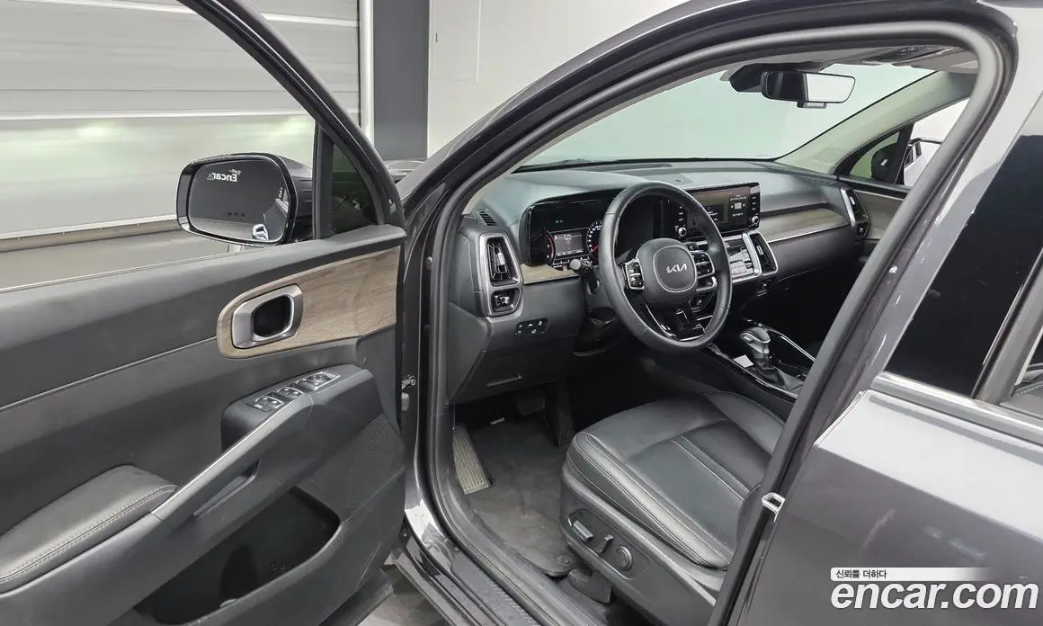 Kia Sorento 2023 2.2 автомат (гидро), фото 13 Kia Sorento 2023 2.2 автомат (гидро), фото 13
