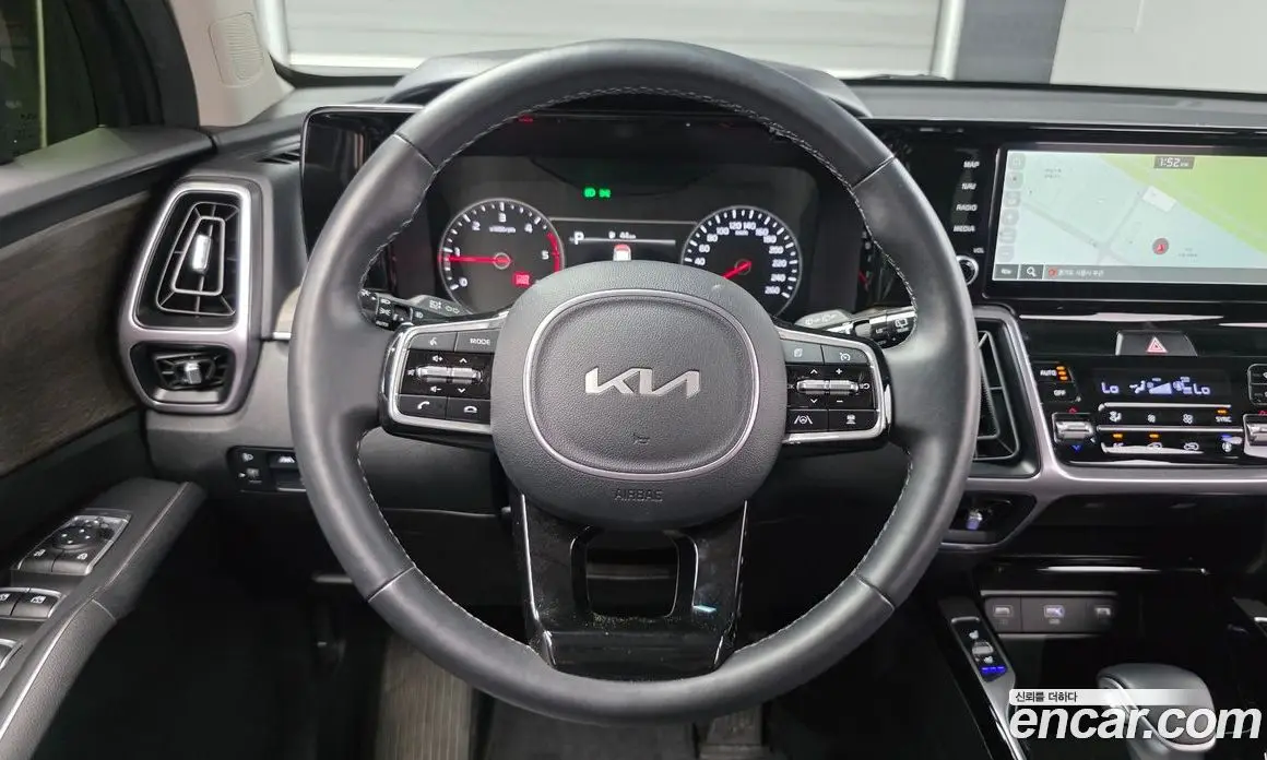 Kia Sorento 2023 2.2 автомат (гидро), фото 18 Kia Sorento 2023 2.2 автомат (гидро), фото 18