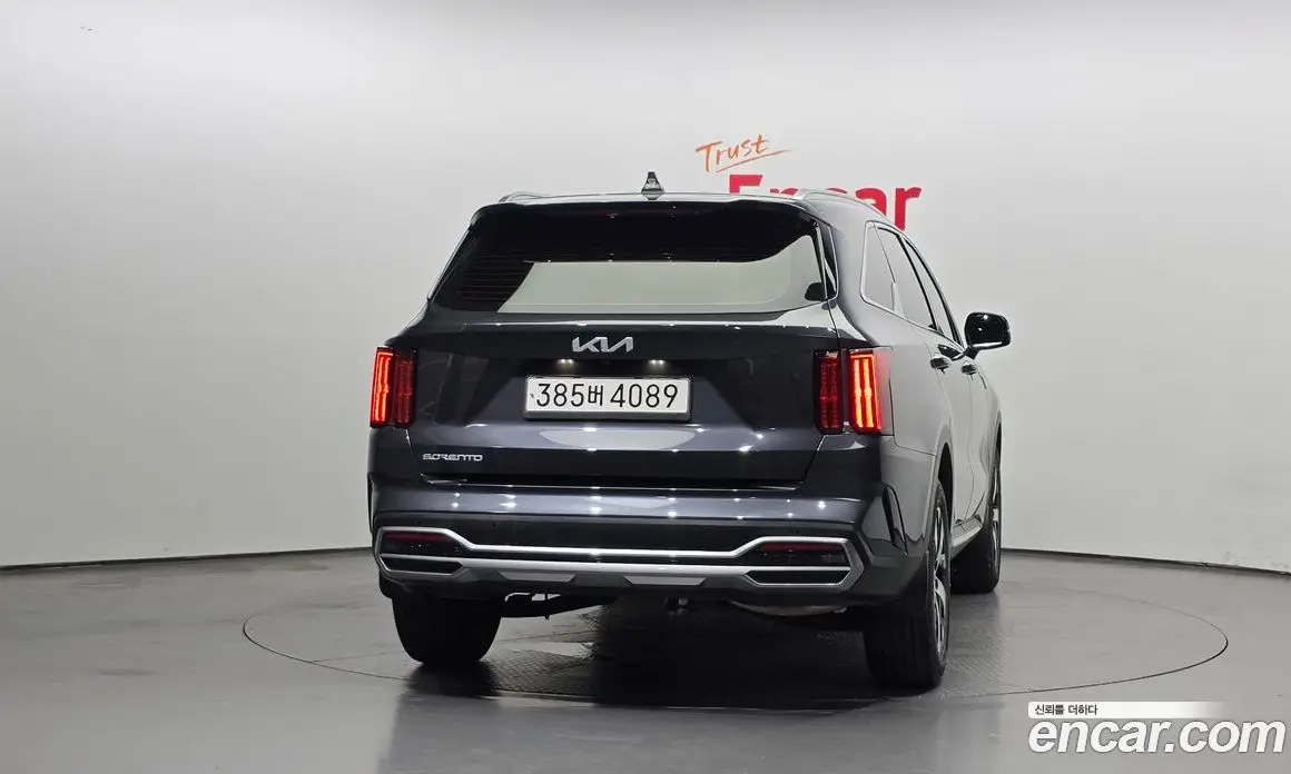Kia Sorento 2023 2.2 автомат (гидро), фото 4 Kia Sorento 2023 2.2 автомат (гидро), фото 4