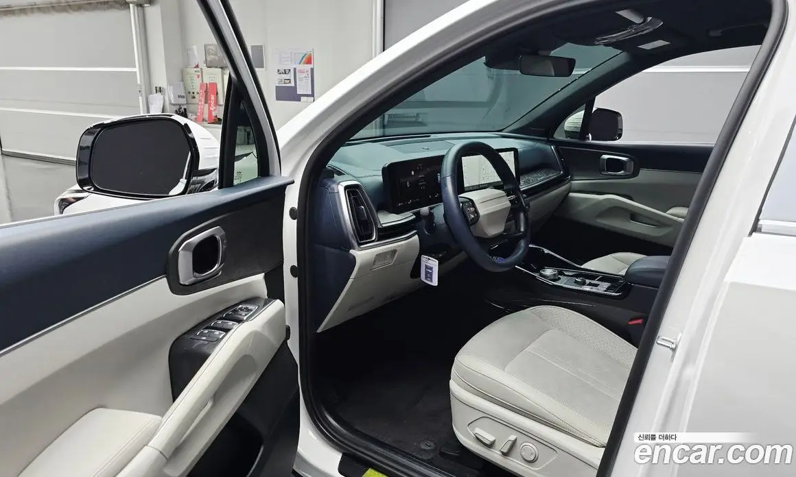 Kia Sorento 2025 1.6 автомат (гидро), фото 13 Kia Sorento 2025 1.6 автомат (гидро), фото 13