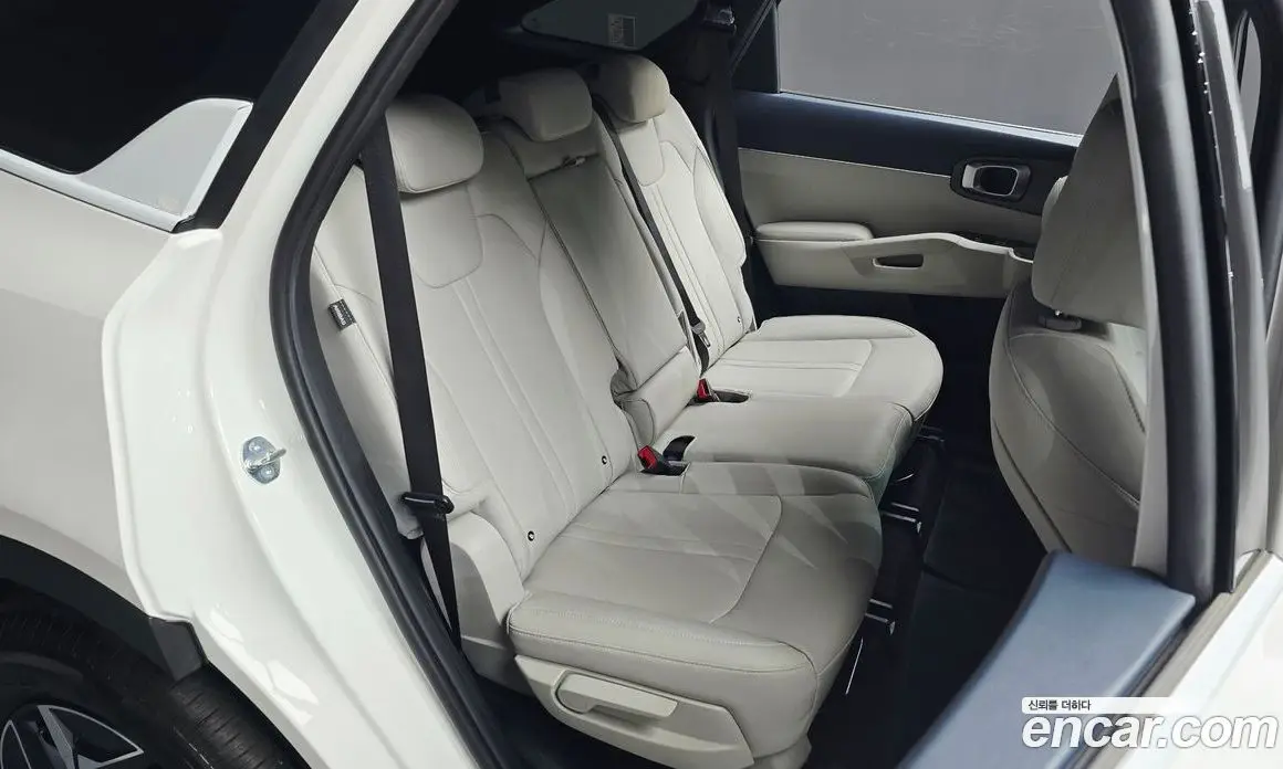 Kia Sorento 2025 1.6 автомат (гидро), фото 18 Kia Sorento 2025 1.6 автомат (гидро), фото 18