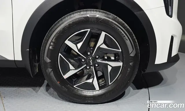 Kia Sorento 2025 1.6 автомат (гидро), миниатюра 7 Kia Sorento 2025 1.6 автомат (гидро), миниатюра 7