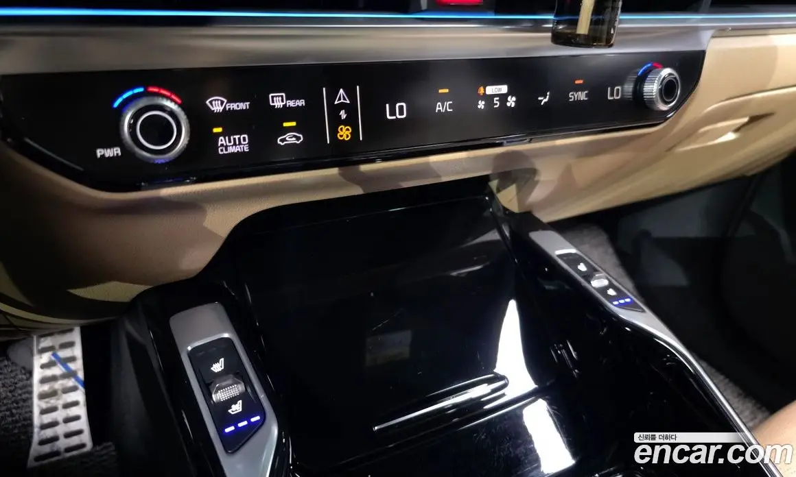 Kia Sorento 2025 2.5 автомат (гидро), фото 22 Kia Sorento 2025 2.5 автомат (гидро), фото 22