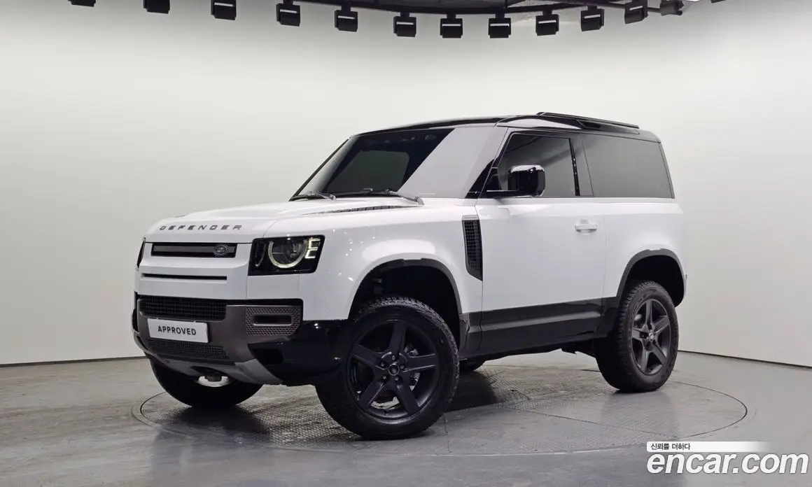 Land Rover Defender 2025 3.0 автомат (гидро), фото 1 Land Rover Defender 2025 3.0 автомат (гидро), фото 1