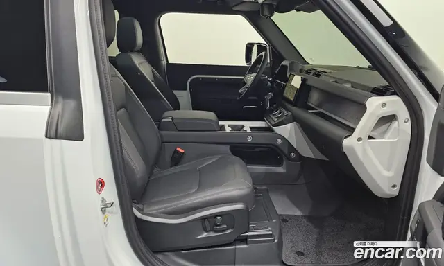 Land Rover Defender 2025 3.0 автомат (гидро), миниатюра 3 Land Rover Defender 2025 3.0 автомат (гидро), миниатюра 3