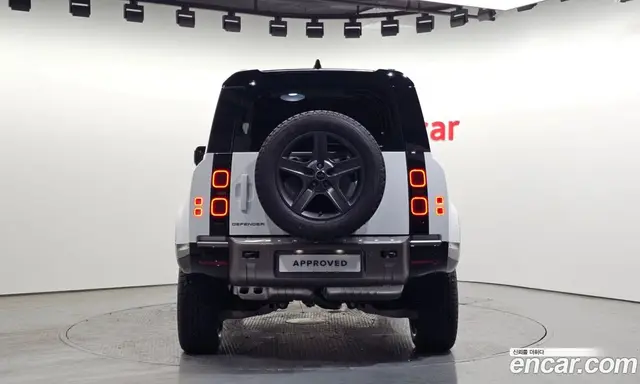 Land Rover Defender 2025 3.0 автомат (гидро), миниатюра 7 Land Rover Defender 2025 3.0 автомат (гидро), миниатюра 7