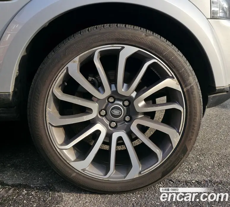 Land Rover Discovery 2009 3.0 автомат (гидро), фото 5 Land Rover Discovery 2009 3.0 автомат (гидро), фото 5