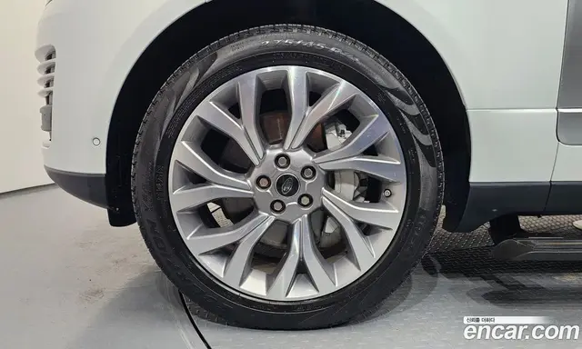 Land Rover Range Rover 2018 4.4 автомат (гидро), миниатюра 4
