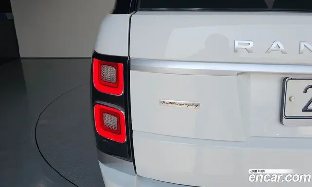 Land Rover Range Rover 2018 4.4 автомат (гидро), миниатюра 8