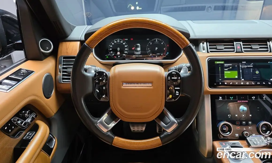 Land Rover Range Rover 2018 4.4 автомат (гидро), фото 13 Land Rover Range Rover 2018 4.4 автомат (гидро), фото 13