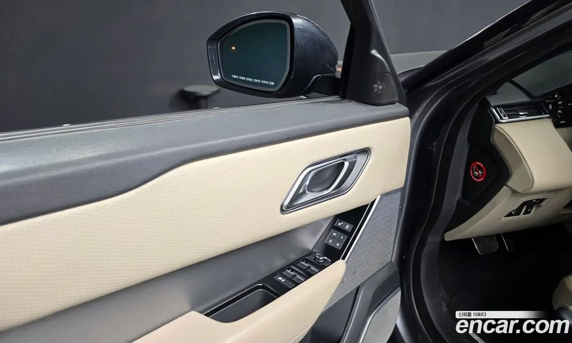 Land Rover Range Rover Velar 2017 3.0 автомат (гидро), фото 29 Land Rover Range Rover Velar 2017 3.0 автомат (гидро), фото 29
