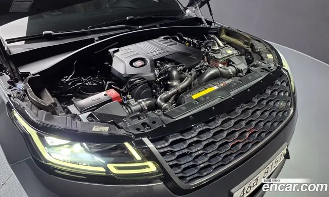 Land Rover Range Rover Velar 2017 3.0 автомат (гидро), миниатюра 6 Land Rover Range Rover Velar 2017 3.0 автомат (гидро), миниатюра 6