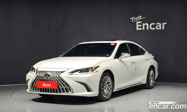 Lexus ES 2025 2.5 автомат (гидро), миниатюра 1 Lexus ES 2025 2.5 автомат (гидро), миниатюра 1