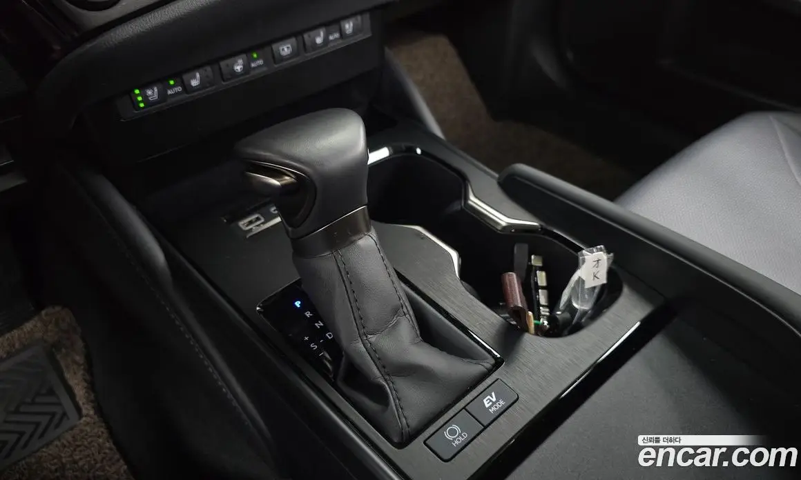 Lexus ES 2025 2.5 автомат (гидро), фото 12 Lexus ES 2025 2.5 автомат (гидро), фото 12