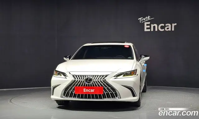 Lexus ES 2025 2.5 автомат (гидро), миниатюра 3 Lexus ES 2025 2.5 автомат (гидро), миниатюра 3
