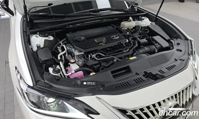 Lexus ES 2025 2.5 автомат (гидро), миниатюра 6 Lexus ES 2025 2.5 автомат (гидро), миниатюра 6