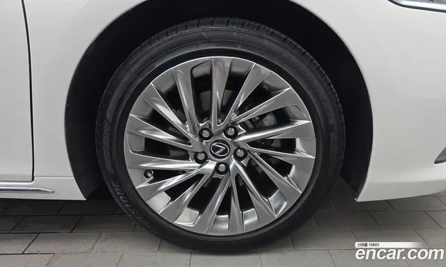 Lexus ES 2025 2.5 автомат (гидро), миниатюра 7 Lexus ES 2025 2.5 автомат (гидро), миниатюра 7