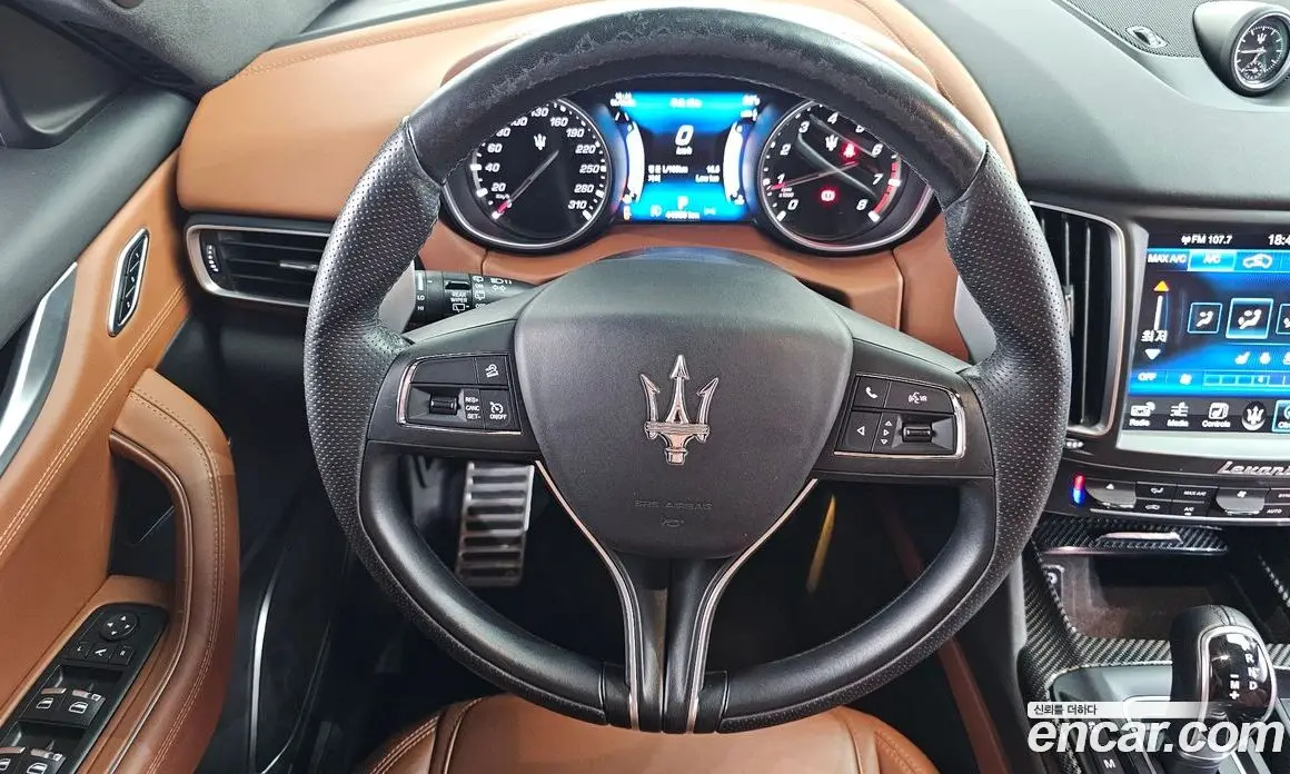 Maserati Levante 2017 3.0 автомат (гидро), фото 13 Maserati Levante 2017 3.0 автомат (гидро), фото 13