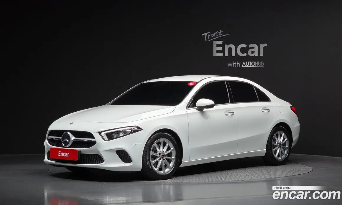 Mercedes-Benz A-Class 2020 2.0 автомат (гидро), фото 1 Mercedes-Benz A-Class 2020 2.0 автомат (гидро), фото 1