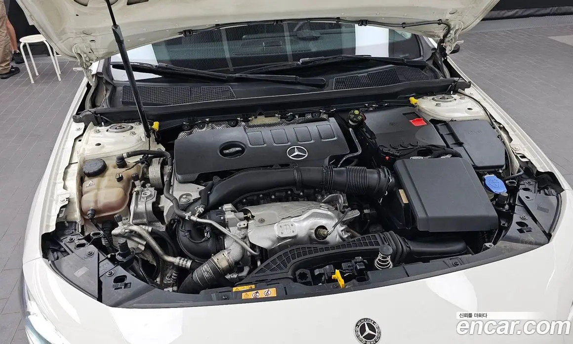 Mercedes-Benz A-Class 2020 2.0 автомат (гидро), фото 6 Mercedes-Benz A-Class 2020 2.0 автомат (гидро), фото 6