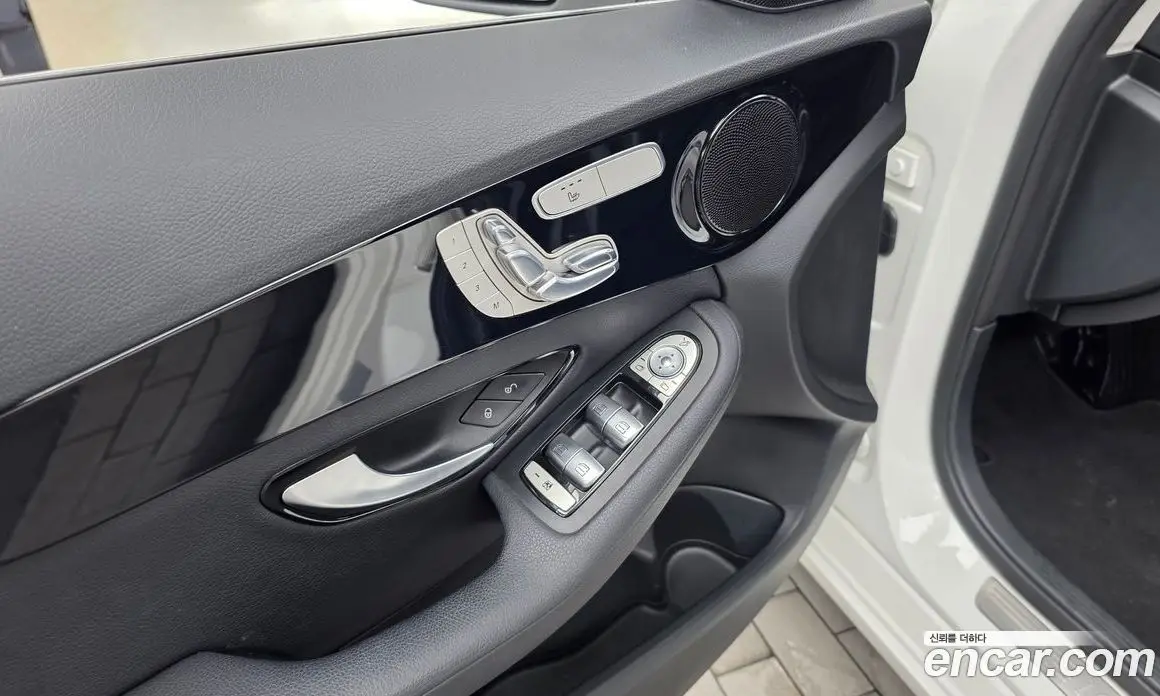 Mercedes-Benz C-Class 2017 2.0 автомат (гидро), фото 30