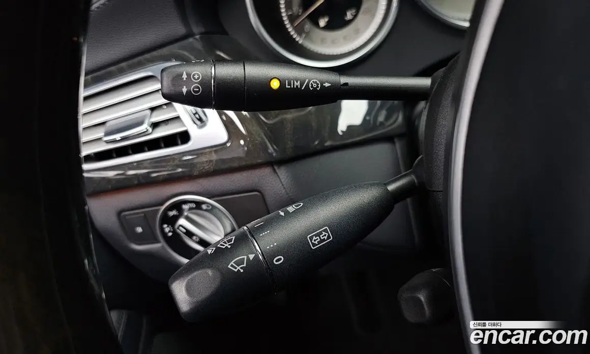 Mercedes-Benz CLS-Class 2012 3.5 автомат (гидро), фото 25