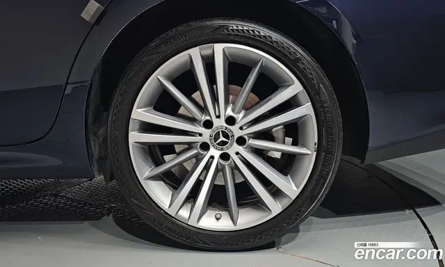 Mercedes-Benz CLS-Class 2019 2.9 автомат (гидро), миниатюра 7