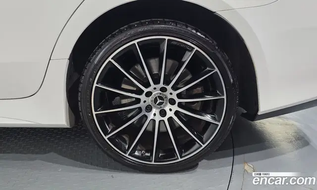 Mercedes-Benz CLS-Class 2021 3.0 автомат (гидро), миниатюра 7