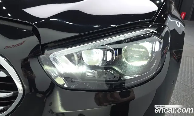 Mercedes-Benz E-Class 2020 2.0 автомат (гидро), миниатюра 8