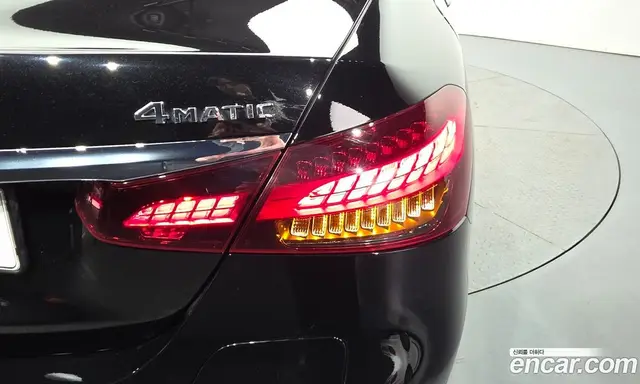 Mercedes-Benz E-Class 2020 2.0 автомат (гидро), миниатюра 9
