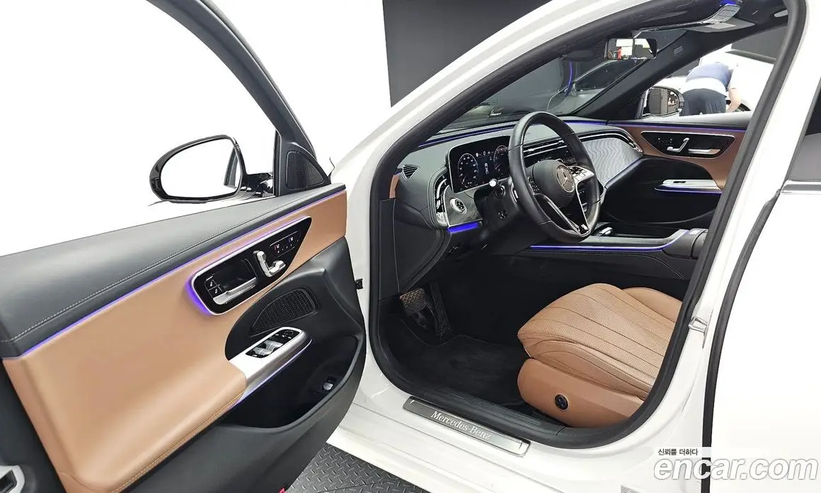 Mercedes-Benz E-Class 2024 2.0 автомат (гидро), фото 13