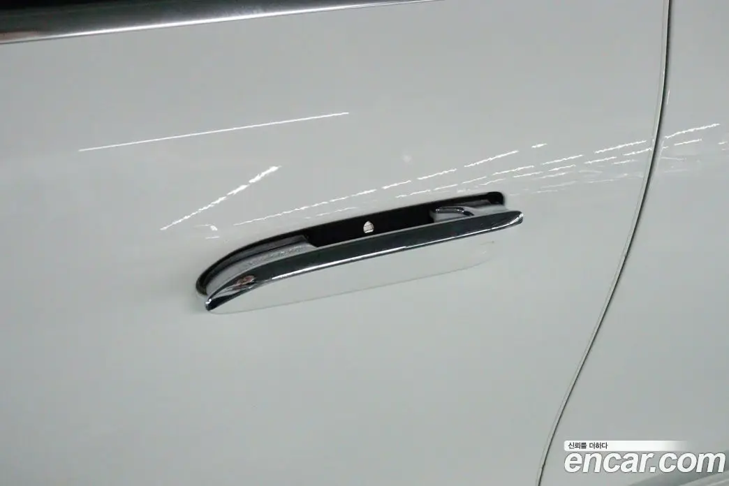 Mercedes-Benz E-Class 2024 2.0 автомат (гидро), фото 17 Mercedes-Benz E-Class 2024 2.0 автомат (гидро), фото 17