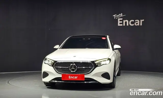Mercedes-Benz E-Class 2025 2.0 автомат (гидро), миниатюра 3 Mercedes-Benz E-Class 2025 2.0 автомат (гидро), миниатюра 3
