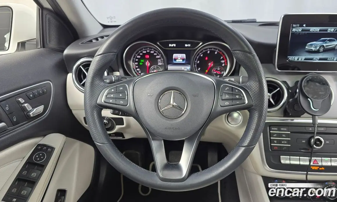 Mercedes-Benz GLA-Class 2019 2.0 автомат (гидро), фото 18