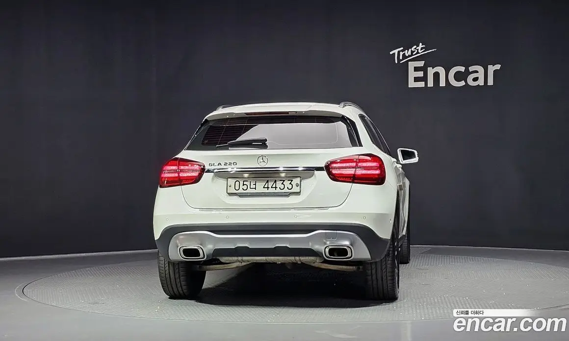 Mercedes-Benz GLA-Class 2019 2.0 автомат (гидро), фото 4