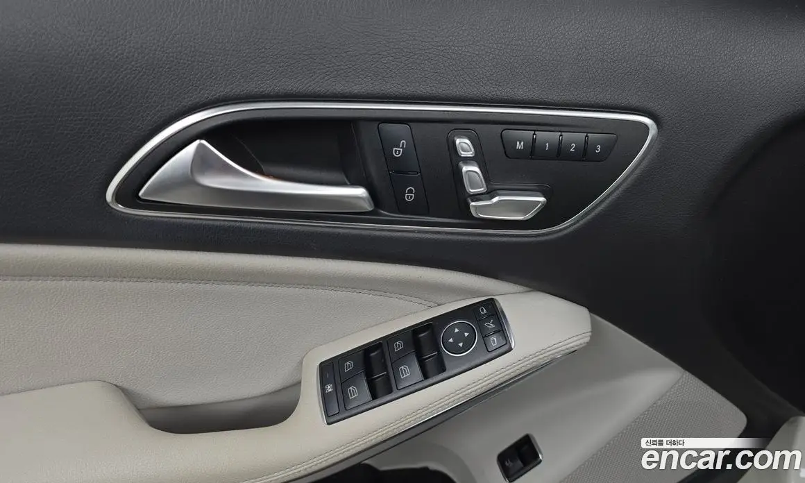 Mercedes-Benz GLA-Class 2019 2.0 автомат (гидро), фото 33
