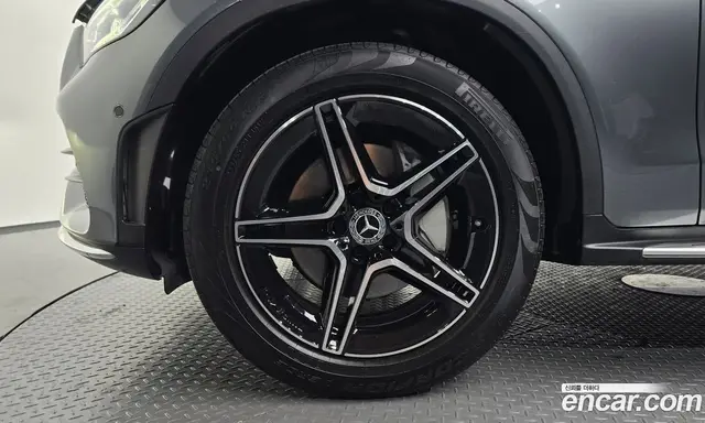 Mercedes-Benz GLC-Class 2023 2.0 автомат (гидро), миниатюра 5 Mercedes-Benz GLC-Class 2023 2.0 автомат (гидро), миниатюра 5