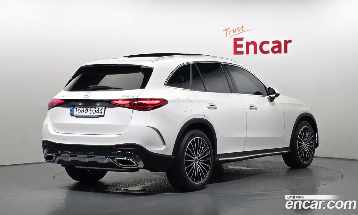 Mercedes-Benz GLC-Class 2025 2.0 автомат (гидро), фото 2 Mercedes-Benz GLC-Class 2025 2.0 автомат (гидро), фото 2