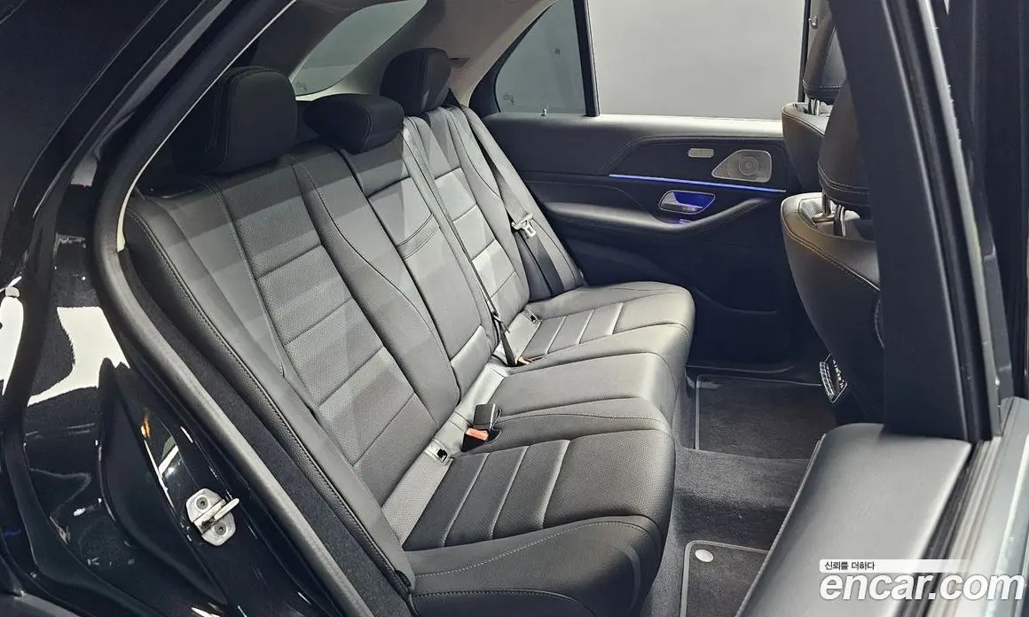 Mercedes-Benz GLE-Class 2025 2.0 автомат (гидро), фото 17 Mercedes-Benz GLE-Class 2025 2.0 автомат (гидро), фото 17