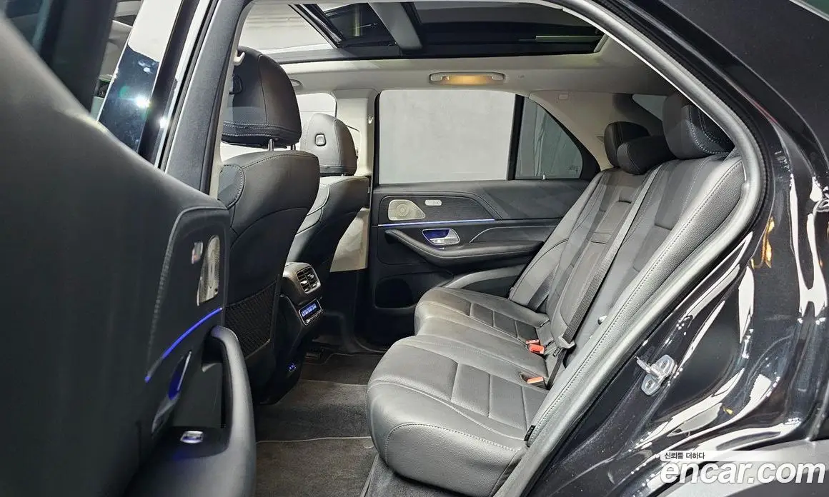 Mercedes-Benz GLE-Class 2025 2.0 автомат (гидро), фото 18 Mercedes-Benz GLE-Class 2025 2.0 автомат (гидро), фото 18