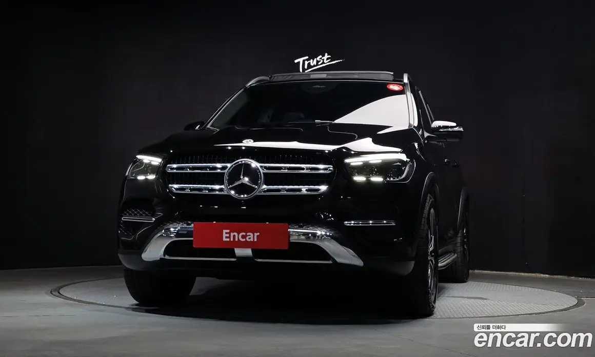 Mercedes-Benz GLE-Class 2025 2.0 автомат (гидро), фото 3 Mercedes-Benz GLE-Class 2025 2.0 автомат (гидро), фото 3