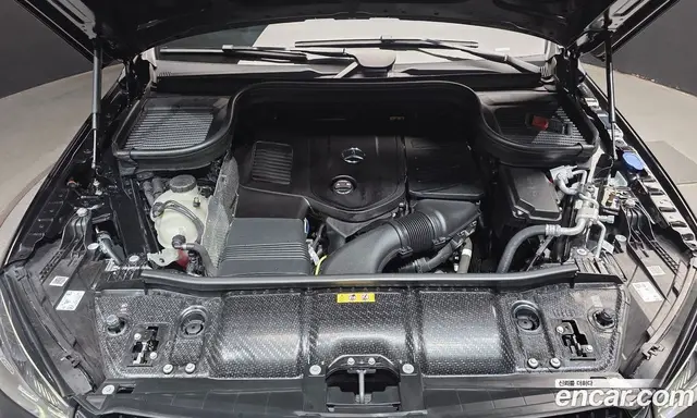 Mercedes-Benz GLE-Class 2025 2.0 автомат (гидро), миниатюра 6 Mercedes-Benz GLE-Class 2025 2.0 автомат (гидро), миниатюра 6