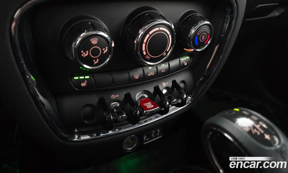 Mini Clubman 2016 2.0 автомат (гидро), фото 18 Mini Clubman 2016 2.0 автомат (гидро), фото 18