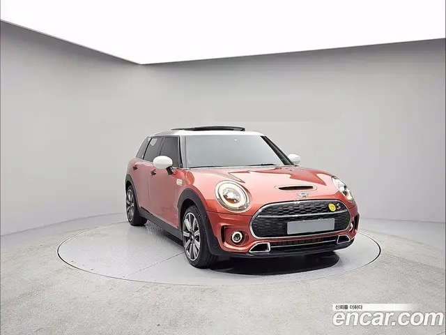 Mini Clubman 2023 2.0 автомат (гидро), миниатюра 3 Mini Clubman 2023 2.0 автомат (гидро), миниатюра 3