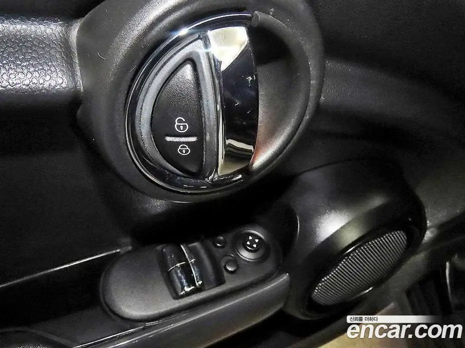 Mini Cooper 2014 1.5 автомат (гидро), фото 13 Mini Cooper 2014 1.5 автомат (гидро), фото 13