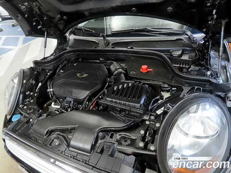 Mini Cooper 2014 1.5 автомат (гидро), фото 17 Mini Cooper 2014 1.5 автомат (гидро), фото 17