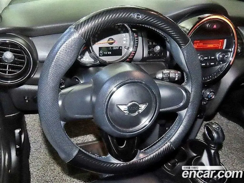 Mini Cooper 2014 1.5 автомат (гидро), фото 8 Mini Cooper 2014 1.5 автомат (гидро), фото 8