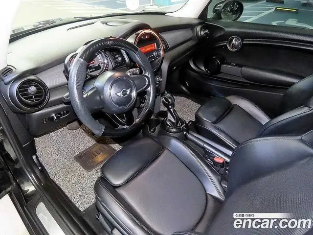 Mini Cooper 2014 1.5 автомат (гидро), миниатюра 10 Mini Cooper 2014 1.5 автомат (гидро), миниатюра 10